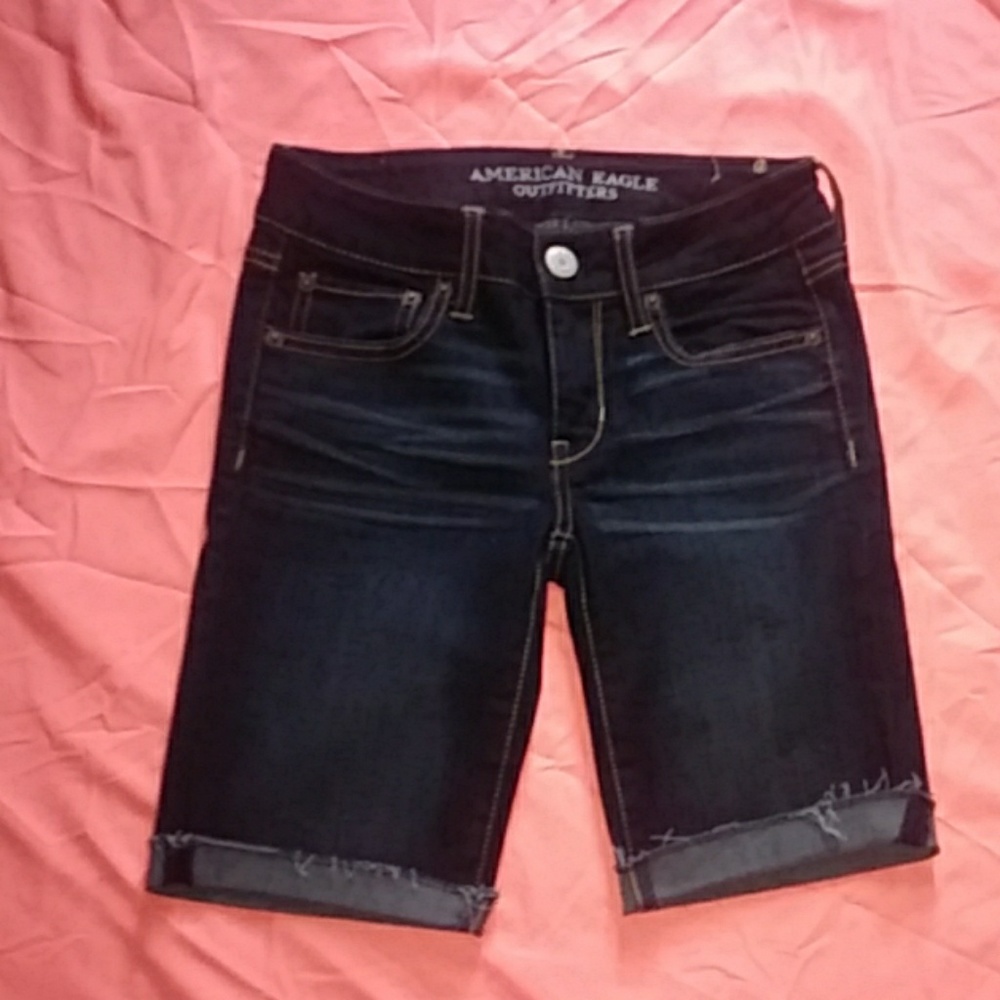 NWOT American Eagle bermuda shorts, sz 0